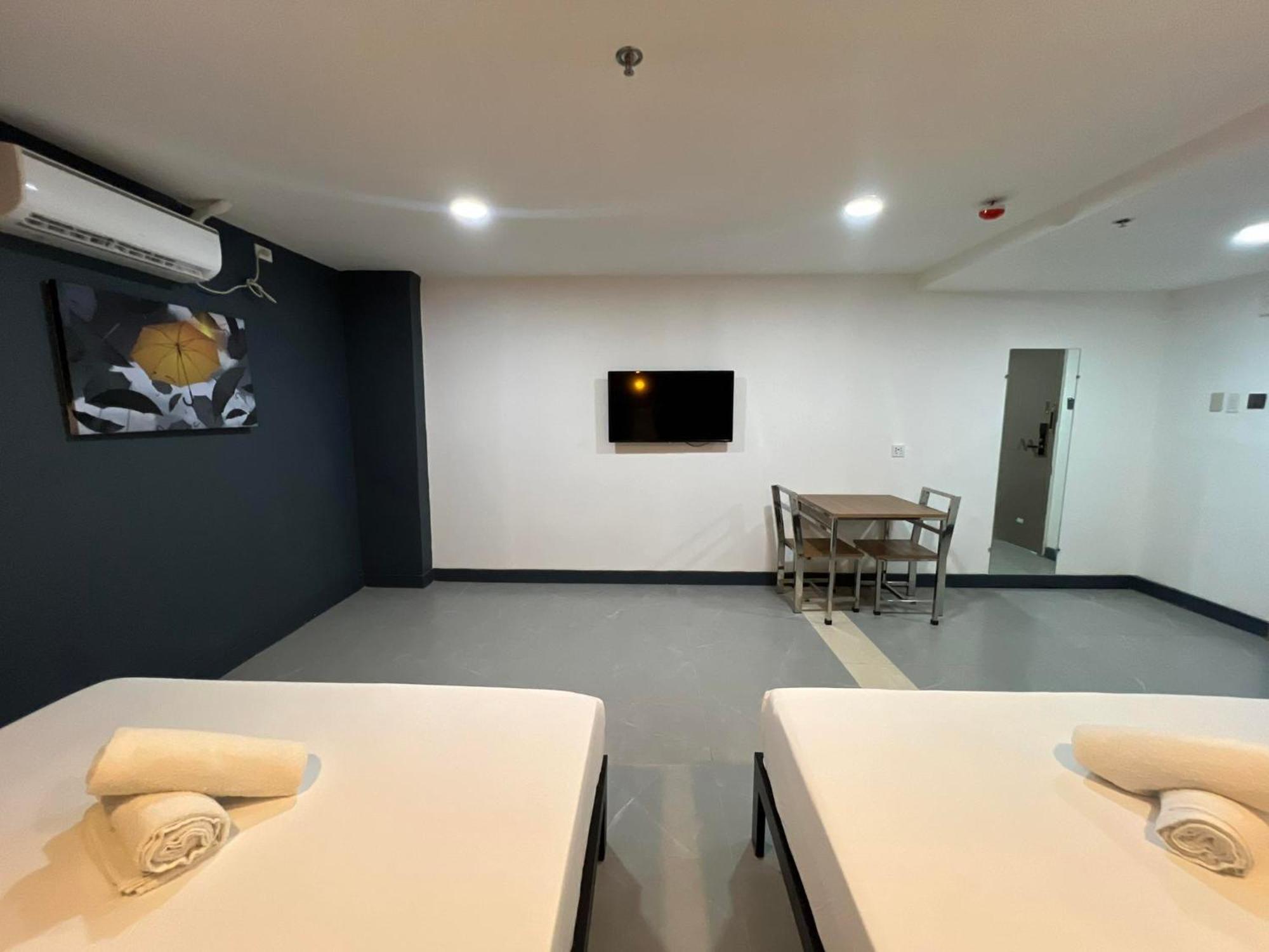 Maine City Residences Tramo Pasay Exteriér fotografie